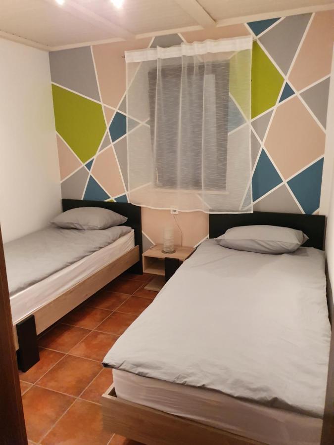 Vila Breskvar Mugeba Bagian luar foto